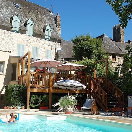 Auberge Saint Fleuret Estaing  Zewnętrze zdjęcie